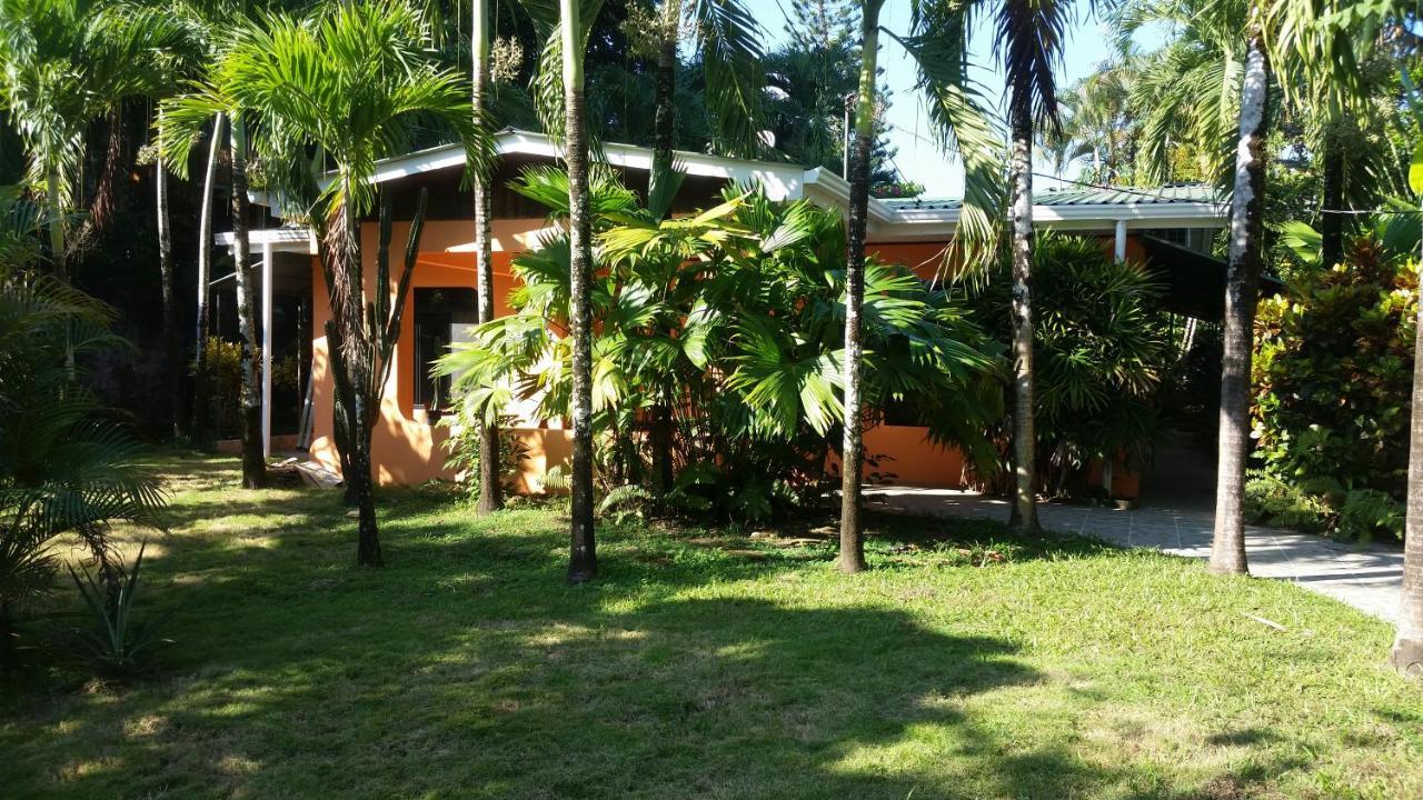 Embassy House Bed and Breakfast Puerto Jiménez Exterior foto